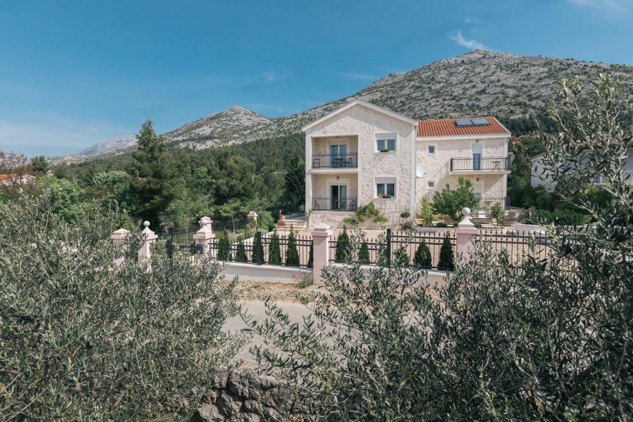Hedon-Stone Apartment Starigrad Paklenica Exterior foto
