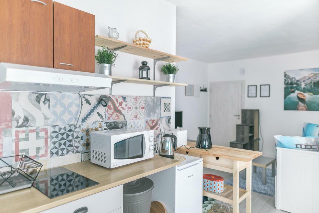 Hedon-Stone Apartment Starigrad Paklenica Exterior foto